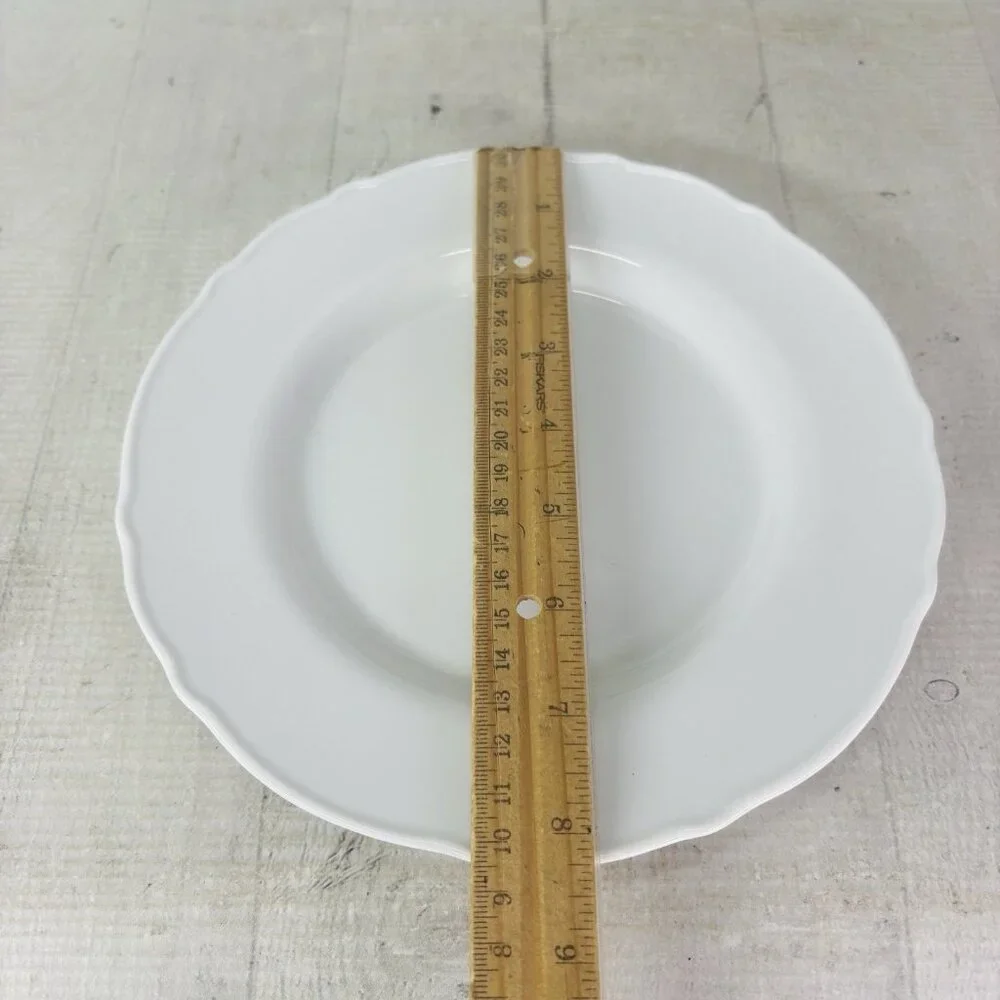 Ikea of Sweden UPPLAGA 21986 White Scalloped Porcelain Lunch Salad Plates Set 2